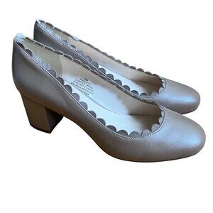NWT Nine West Finnley0 leather pumps in Natural size 5